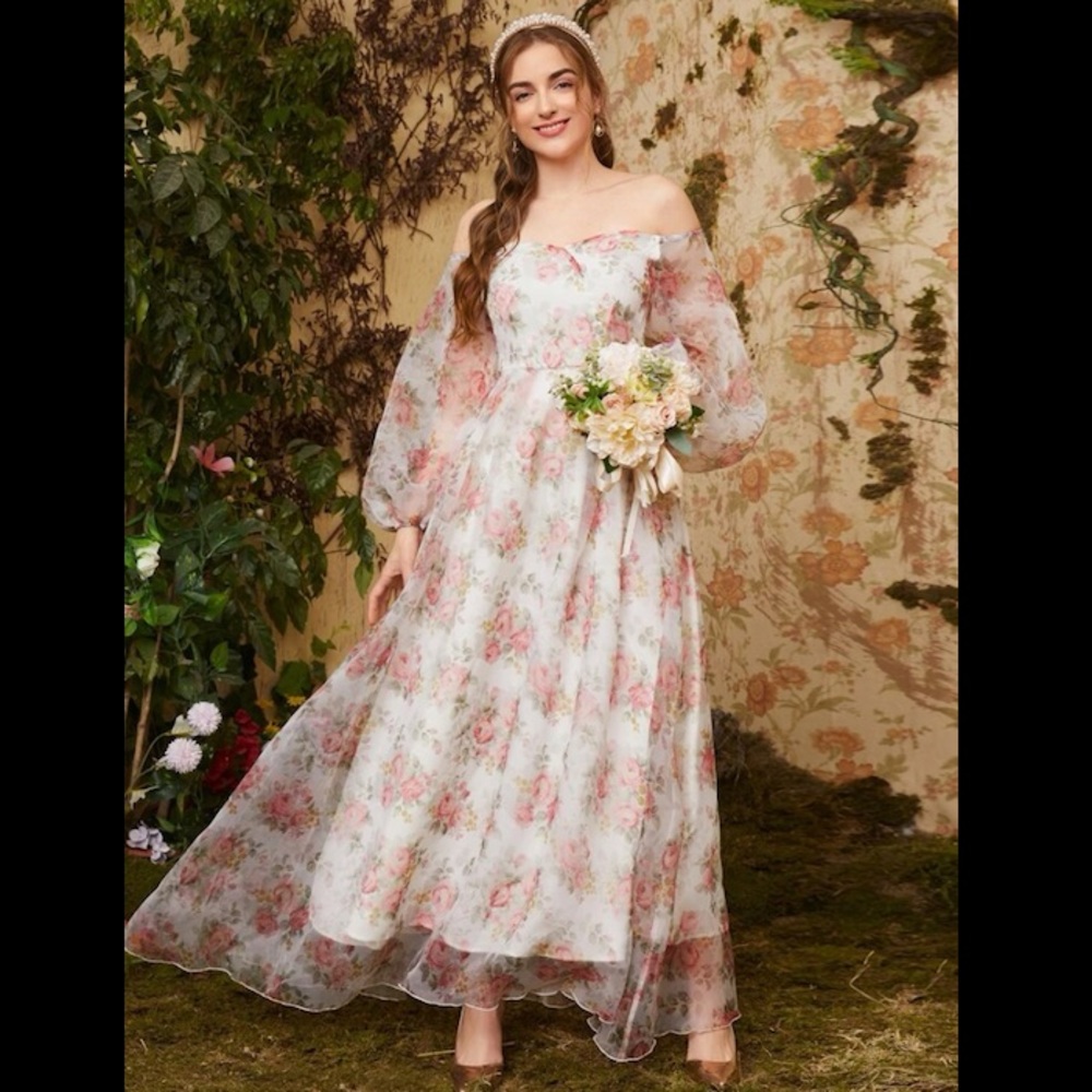 SHEIN Floral Dress with Puff Sleeves